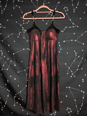 Gidani - Black And Red Vintage Dress